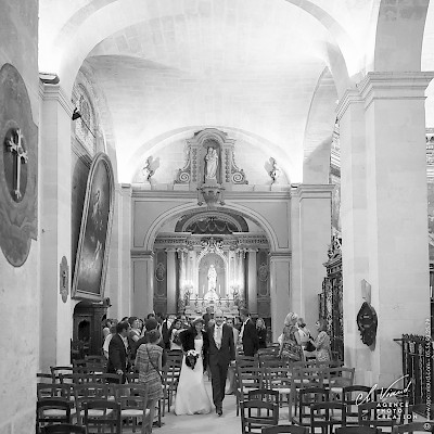 reportage mariage photo de l'église départ des marié